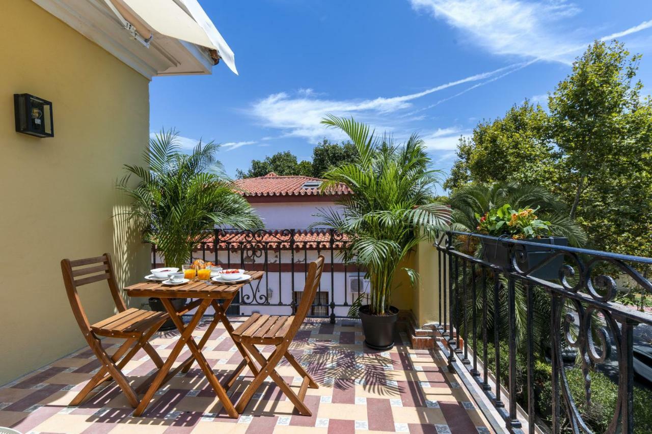 Apartamentos Pedregalejo マラガ エクステリア 写真